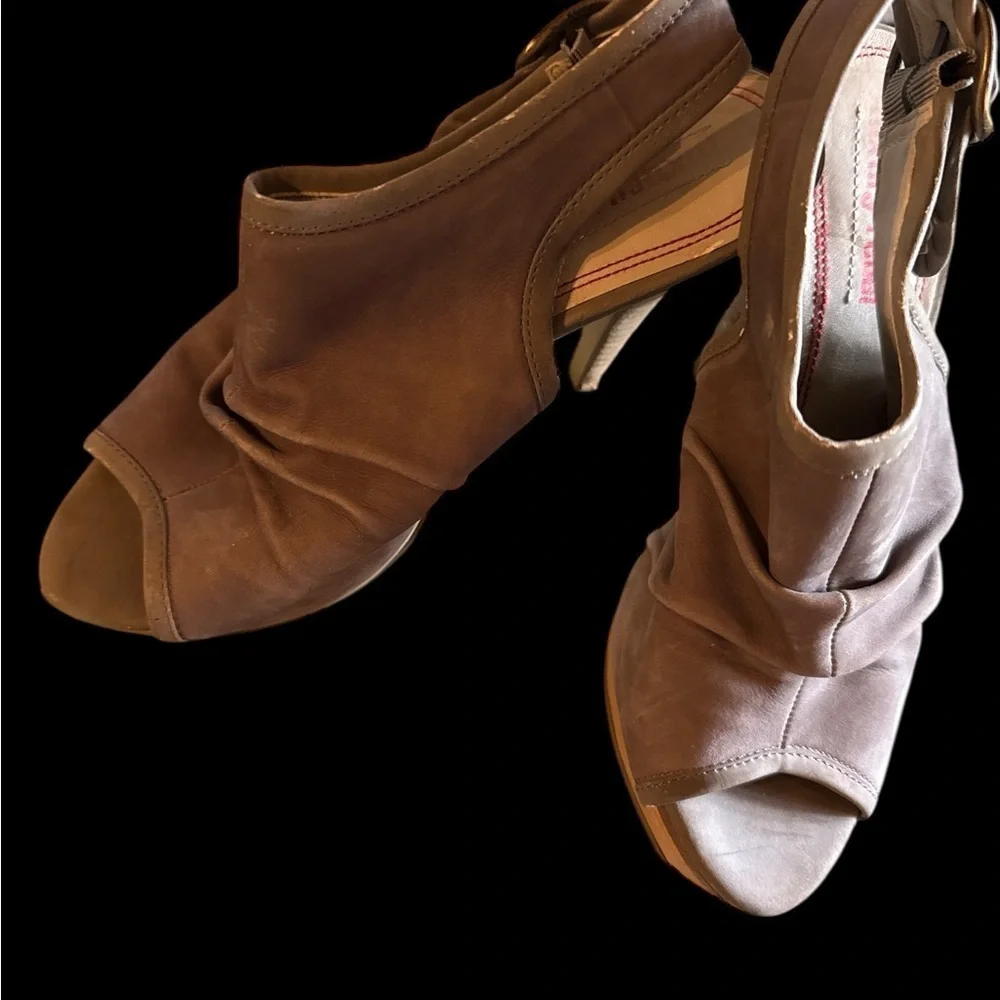 Luxury Rebel Brown Heeled Sandals with Ruched Detailing